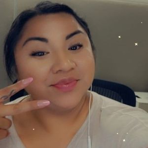 Meet your Posher, Connie